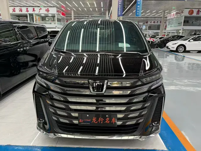 Toyota Vellfire — Фото автомобиля 2