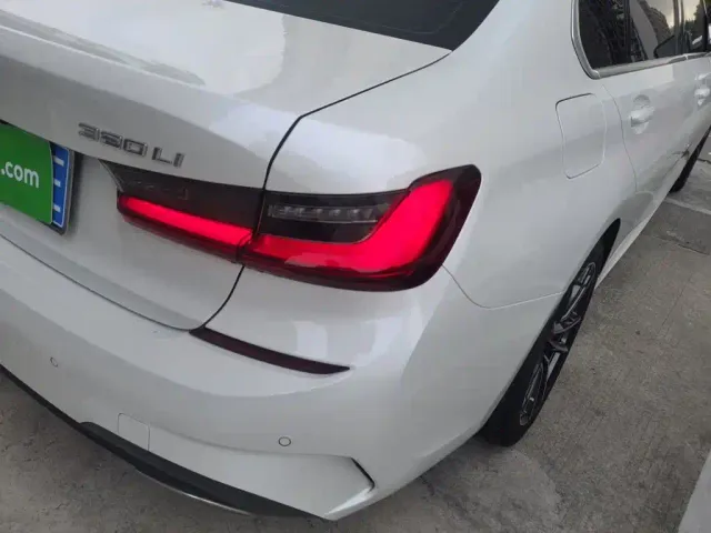BMW 3 Series — Фото автомобиля 23