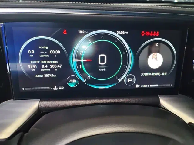 GAC Trumpchi GS8 — Фото автомобиля 11