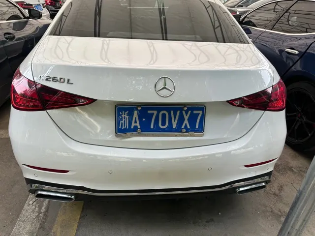Mercedes-Benz C-Class — Фото автомобиля 7