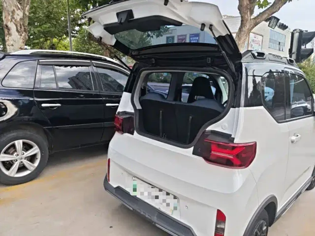 Wuling Hongguang Mini EV — Фото автомобиля 18