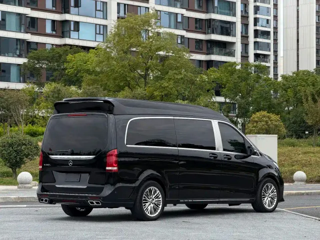 Mercedes-Benz V-Class — Фото автомобиля 5