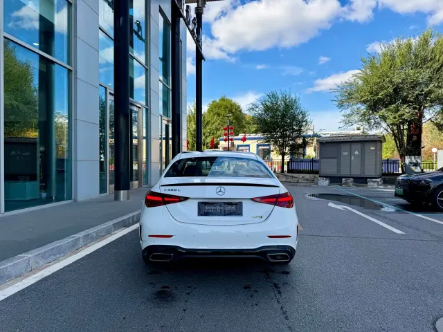 Mercedes-Benz C-Class — Фото автомобиля 9