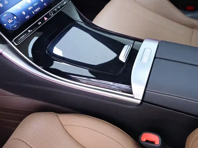 Mercedes-Benz CLE-Class — Фото автомобиля 12
