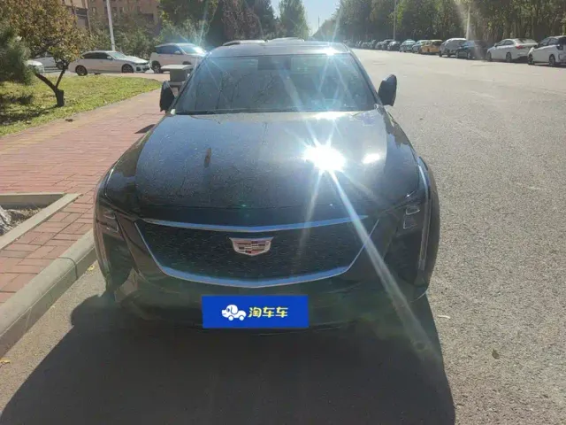 Cadillac CT5 — Фото автомобиля 2