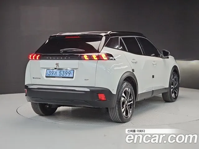 Peugeot 2008 2nd Gen — Фото автомобиля 3