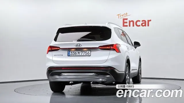 Hyundai Santa Fe New — Фото автомобиля 4