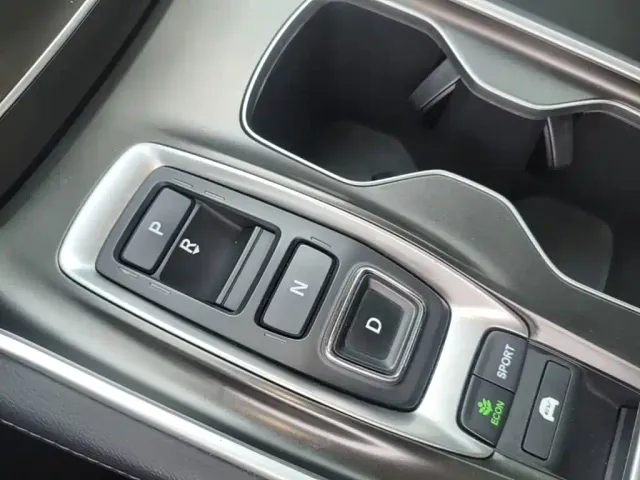Honda Accord — Фото автомобиля 13