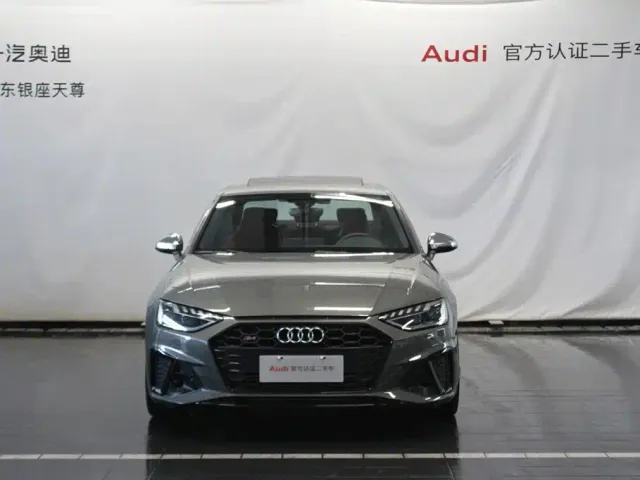 Audi S4 — Фото автомобиля 2
