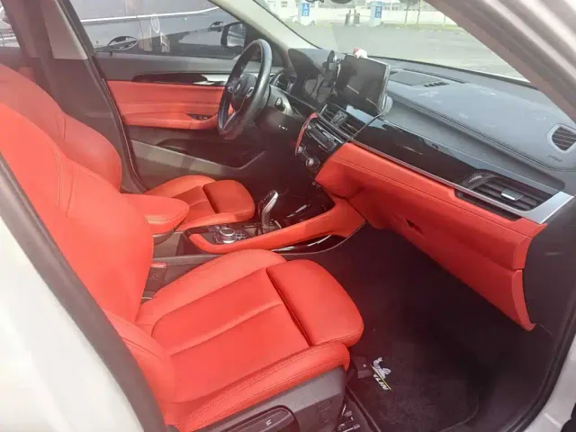 BMW X2 — Фото автомобиля 4