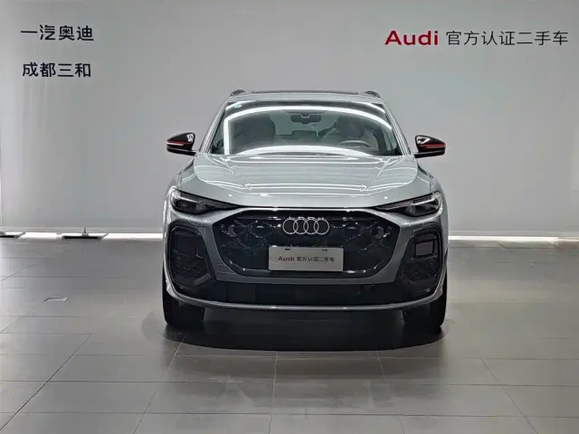Audi Q5L — Фото автомобиля 2