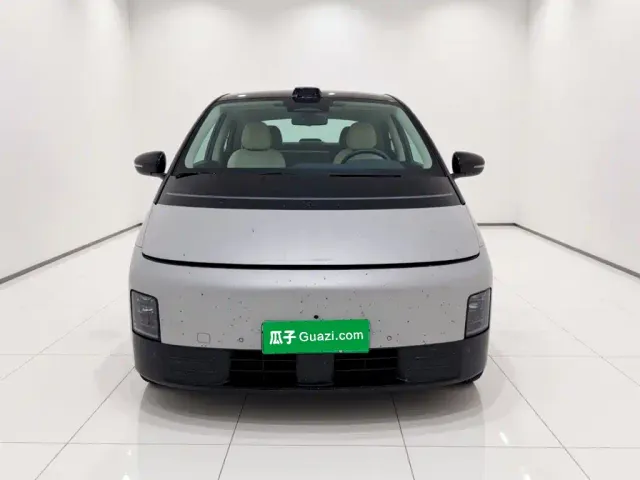 Li Auto Li Auto MEGA 2024 Ultra — Фото автомобиля 2