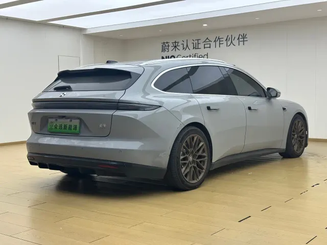 Nio ET5 Touring — Фото автомобиля 21