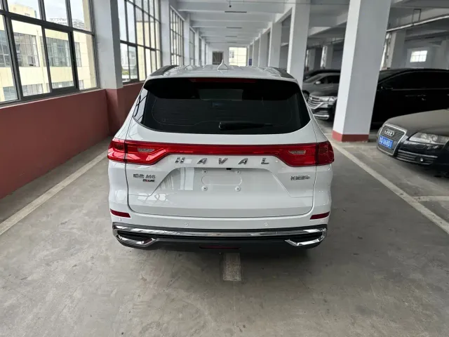 Haval M6 — Фото автомобиля 17