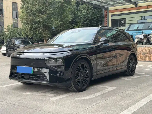 Фотография автомобиля — Xpeng G9