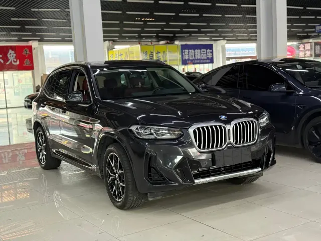 BMW X3 — Фото автомобиля 2