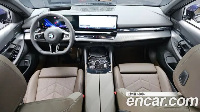 BMW 5-Series 5 серия (G60) 523d xDrive M Sport — Фото автомобиля 6