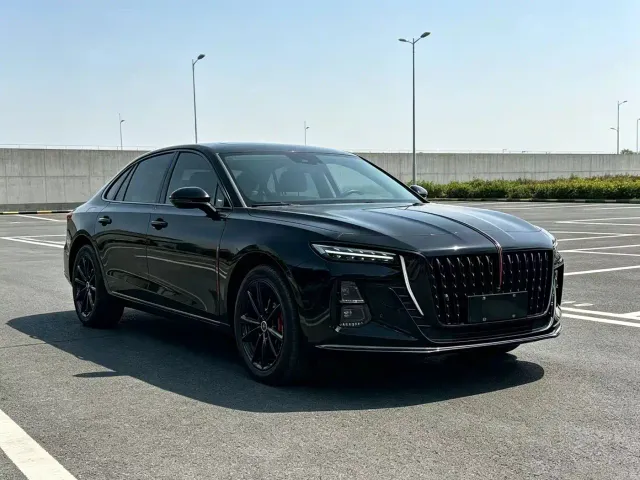 Hongqi H5 — Фото автомобиля 3