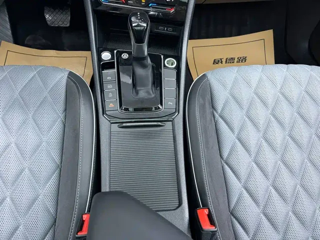 Volkswagen Sagitar — Фото автомобиля 20