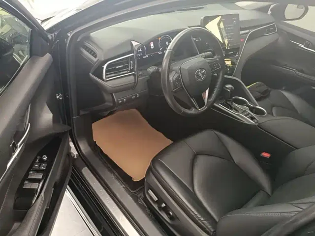 Toyota Camry — Фото автомобиля 15
