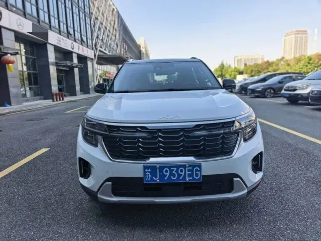 Kia Seltos — Фото автомобиля 6