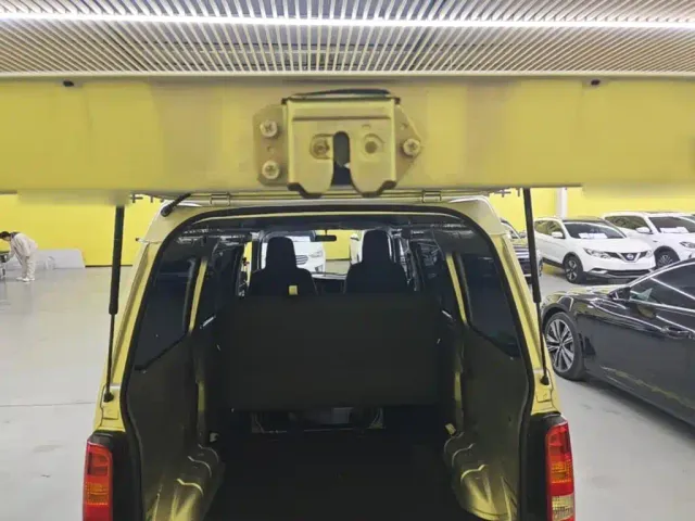 Wuling Zhiguang — Фото автомобиля 18