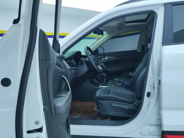 Changan CS35 Plus — Фото автомобиля 9