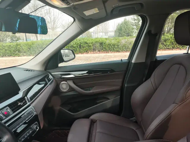 BMW X1 — Фото автомобиля 15