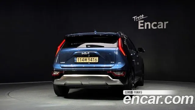 Kia Niro The All New Niro Signature — Фото автомобиля 4