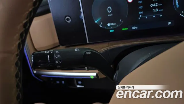 Hyundai Santa Fe MX5 — Фото автомобиля 27