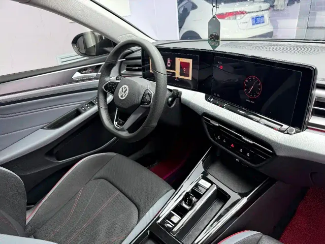 Volkswagen Lamando — Фото автомобиля 19