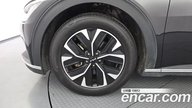 Kia EV6 — Фото автомобиля 5