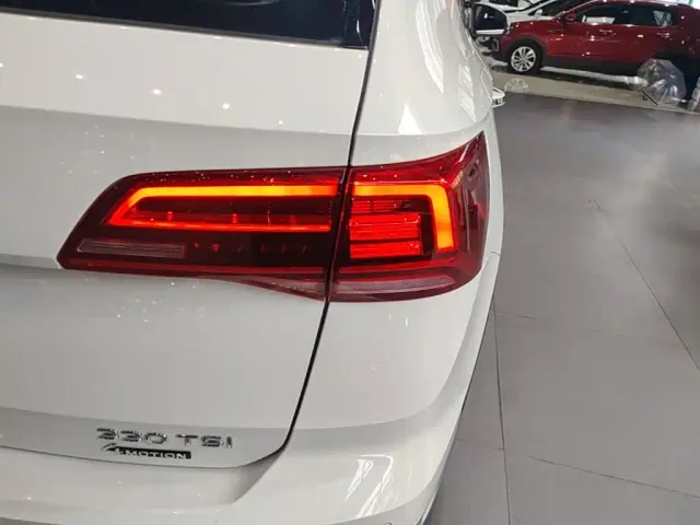 Volkswagen Tharu — Фото автомобиля 7