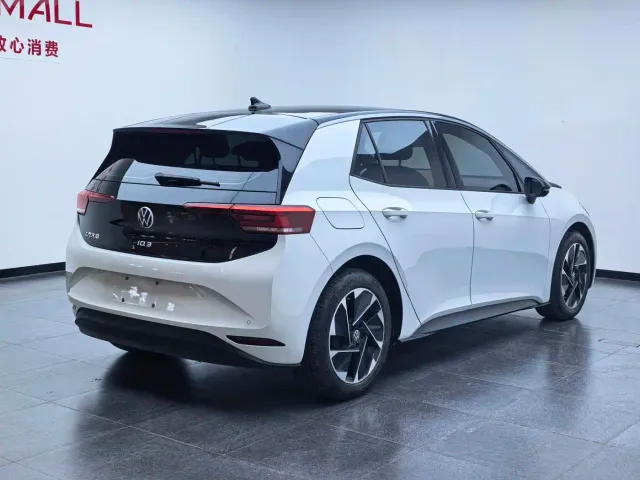 Volkswagen ID.3 — Фото автомобиля 5