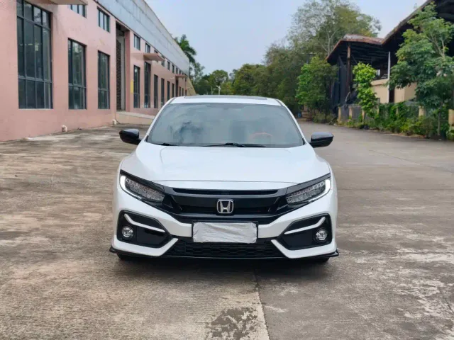 Honda Civic — Фото автомобиля 2