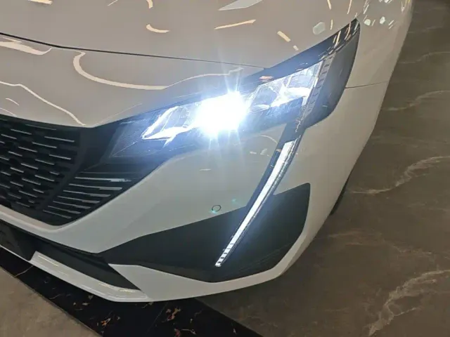 Peugeot 408 — Фото автомобиля 23