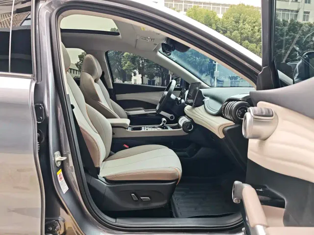BYD Yuan PLUS — Фото автомобиля 7
