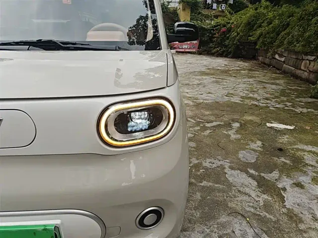 Wuling Hongguang Mini EV — Фото автомобиля 23