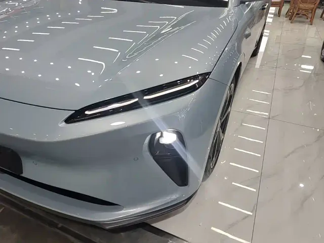 Nio ET5 — Фото автомобиля 23