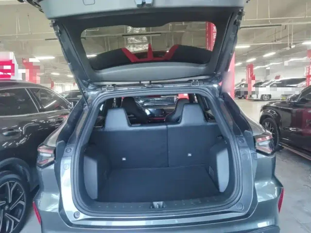 Changan X5 Plus — Фото автомобиля 18