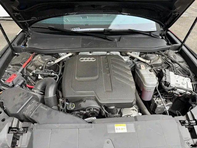 Audi A6L — Фото автомобиля 18