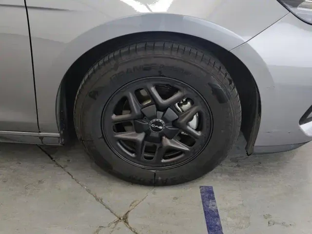 BYD Seal 05 DM-i — Фото автомобиля 6