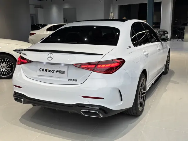 Mercedes-Benz C-Class — Фото автомобиля 9