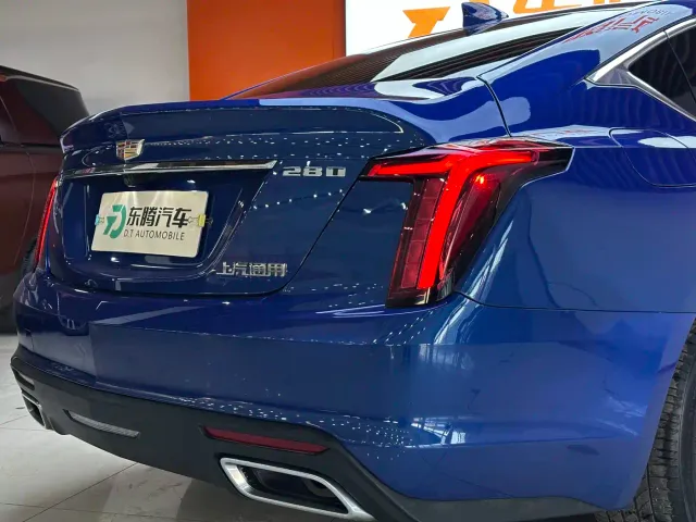Cadillac CT5 — Фото автомобиля 9