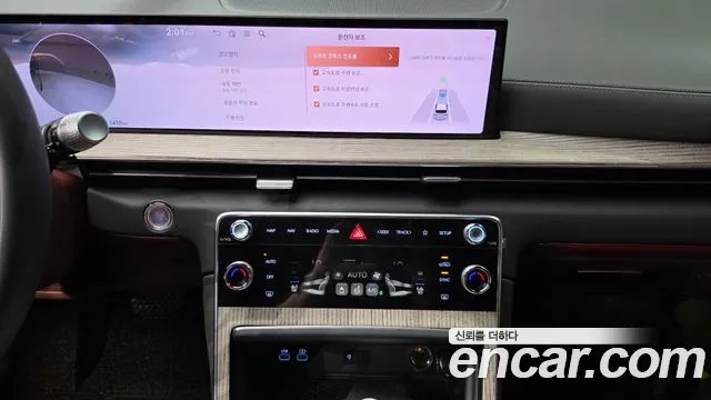 Genesis GV80 — Фото автомобиля 12