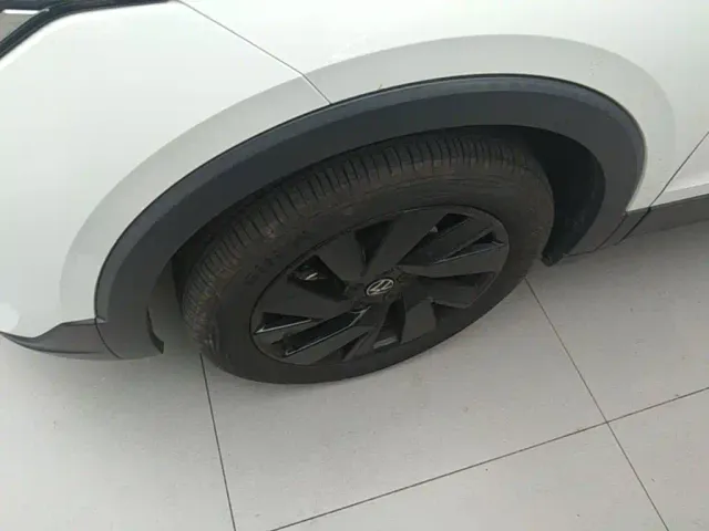 Volkswagen Tharu — Фото автомобиля 22