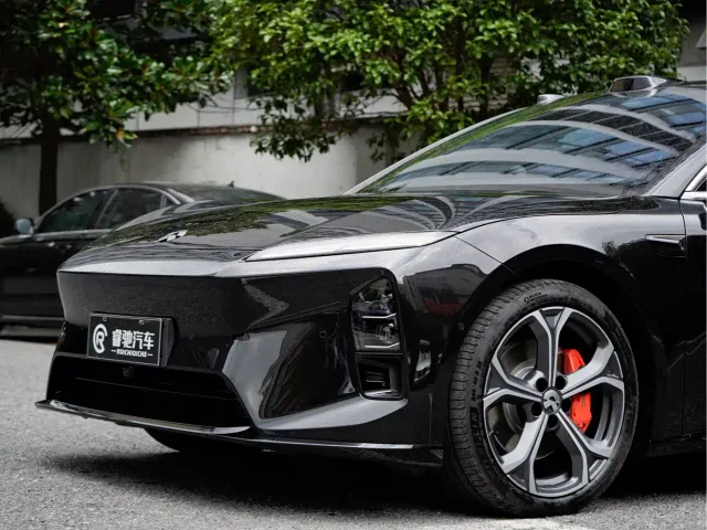 Nio ET5 Touring — Фото автомобиля 6