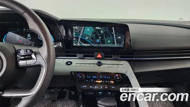 Hyundai AVANTE Новый Avante (CN7) — Фото автомобиля 13