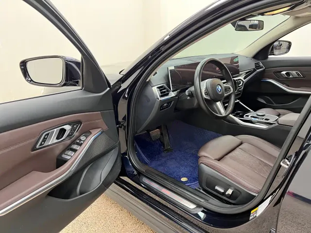 BMW i3 — Фото автомобиля 13
