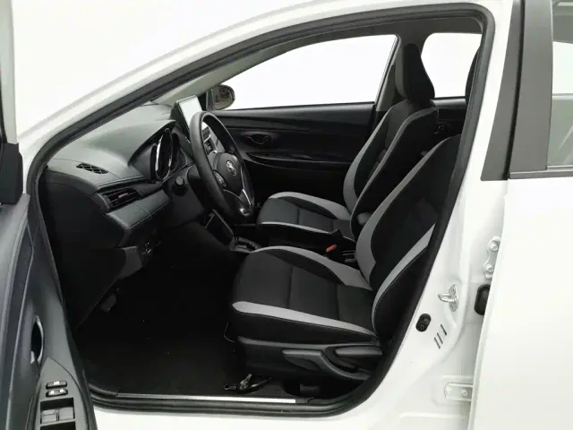 Toyota YARiS L Zhi Xuan — Фото автомобиля 10